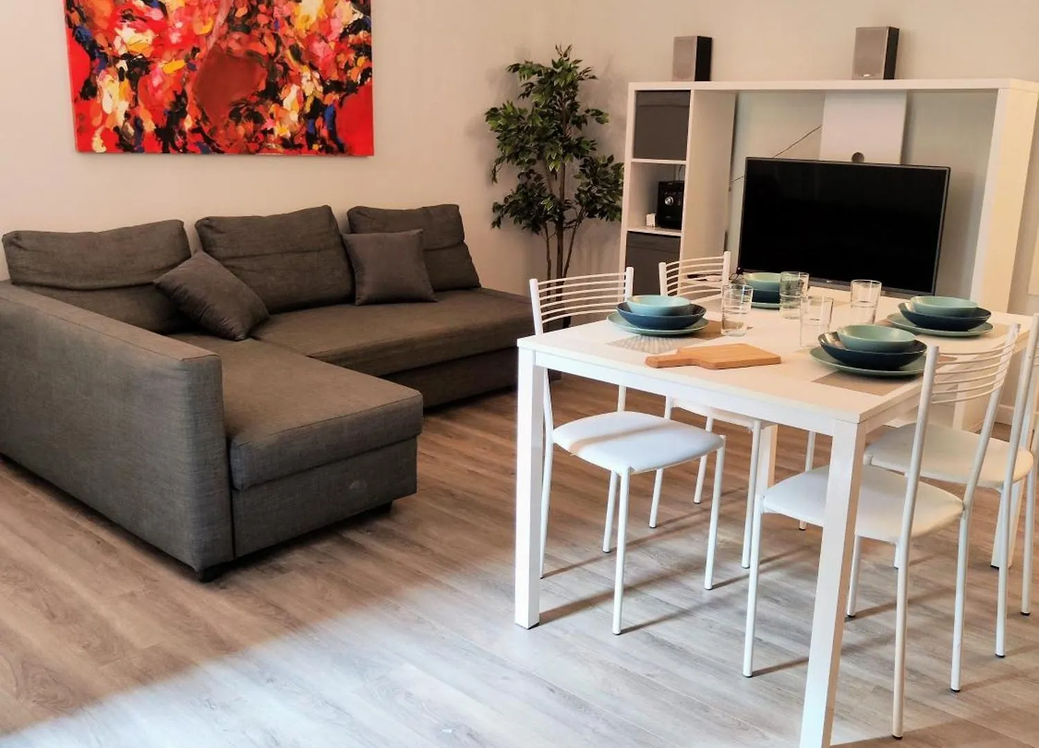 House Navigli-Life Daire Milano 0*,